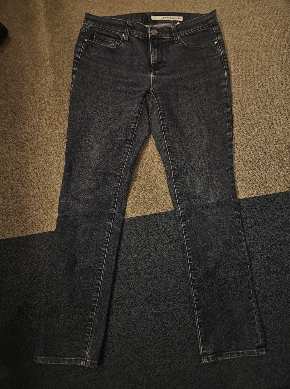 DKNY Denium Jeans Dark Wash Straight Leg Jeans Size 4x32